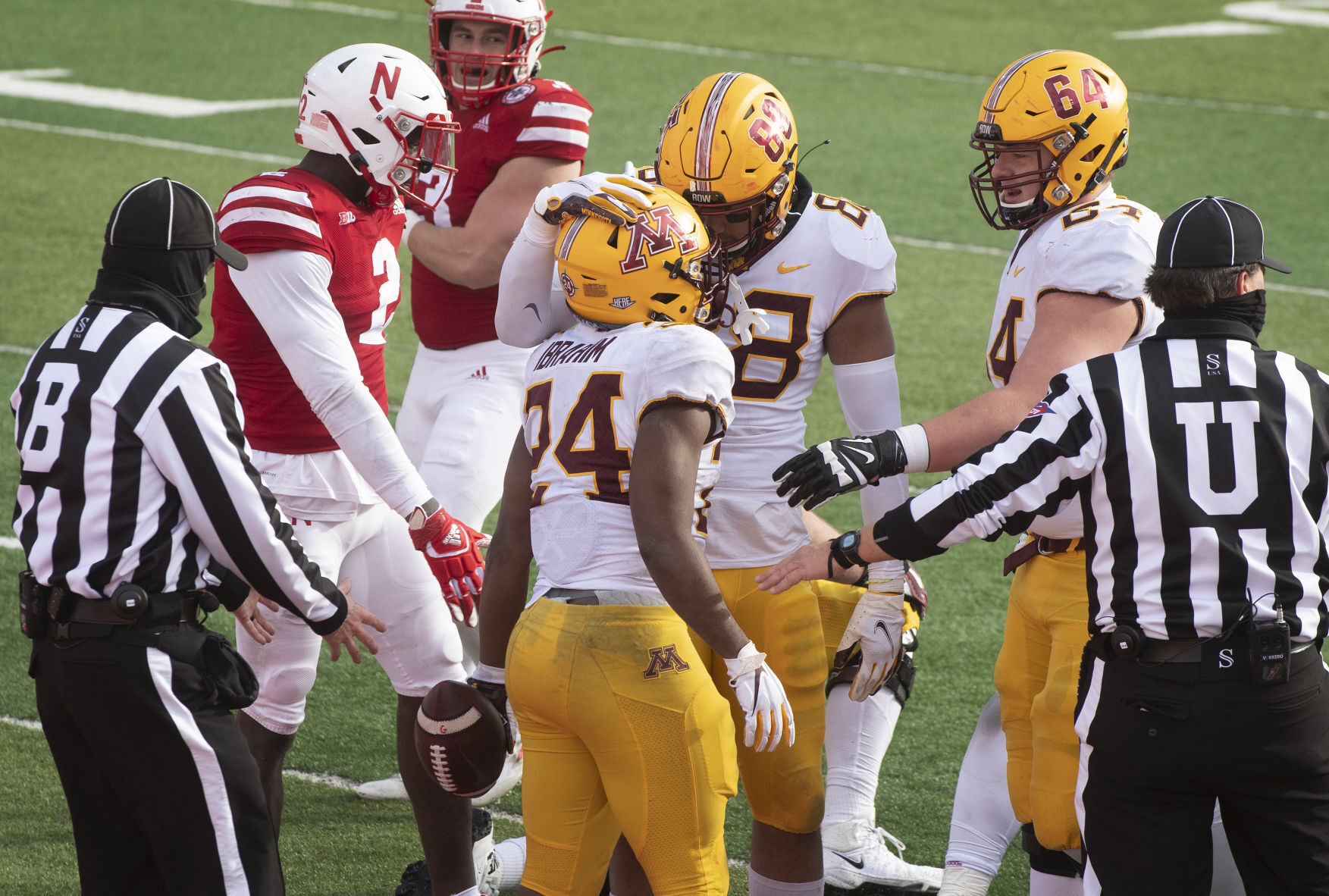 Minnesota vs. Nebraska, 12.12